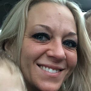 Meet your Posher, Traci